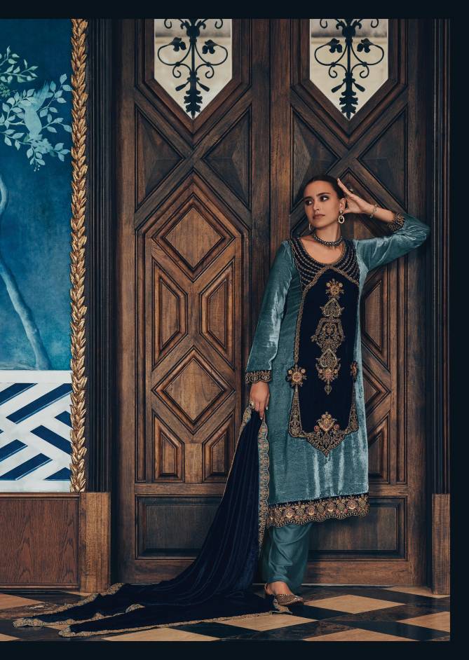 Shaheen By Gull Jee Winter Wear Velvet Designer Salwar Kameez Wholesale online
